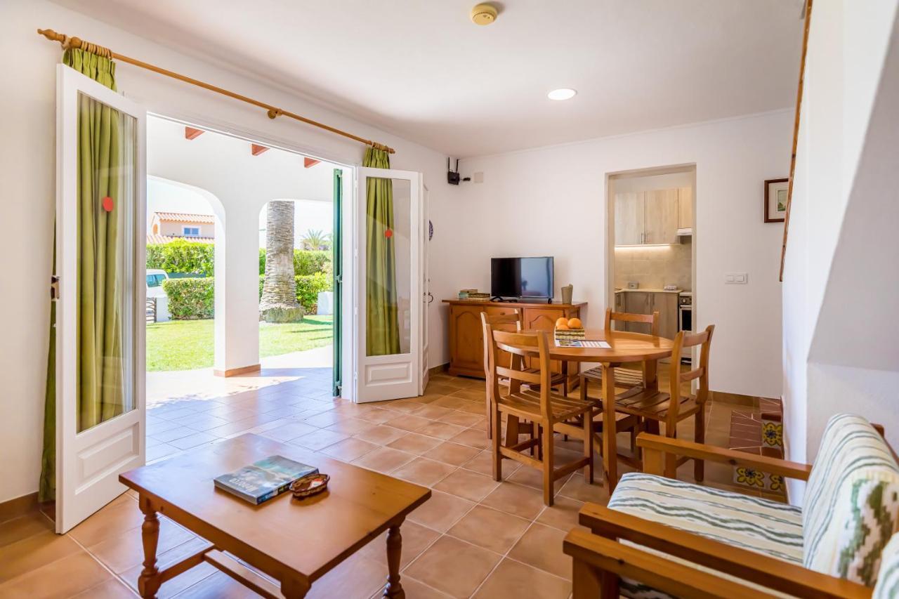 Apartamentos Arenal Playa プンタ・グロッサ エクステリア 写真