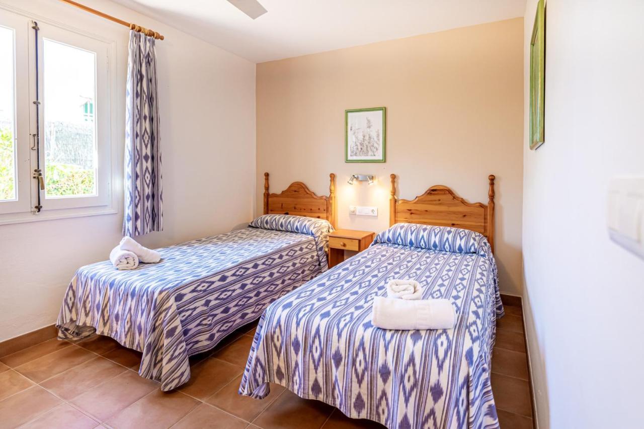 Apartamentos Arenal Playa プンタ・グロッサ エクステリア 写真