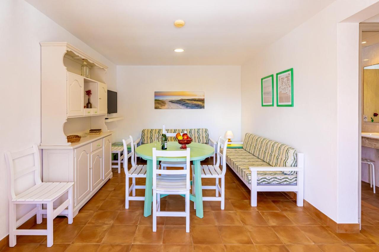 Apartamentos Arenal Playa プンタ・グロッサ エクステリア 写真