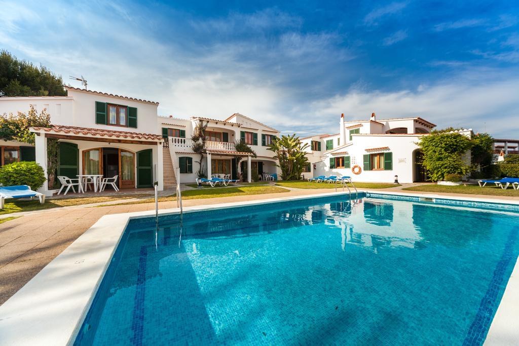 Apartamentos Arenal Playa プンタ・グロッサ エクステリア 写真