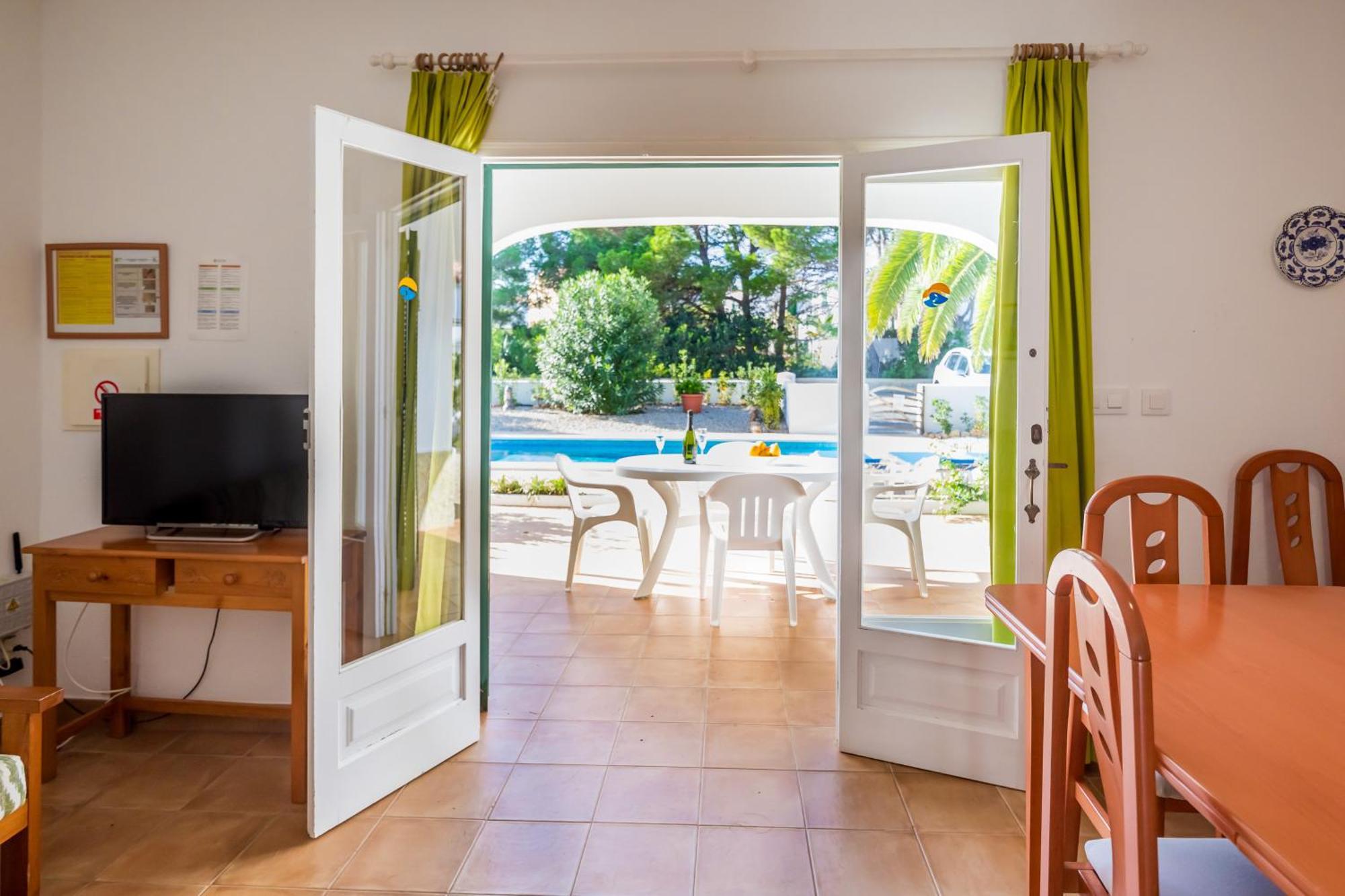 Apartamentos Arenal Playa プンタ・グロッサ エクステリア 写真